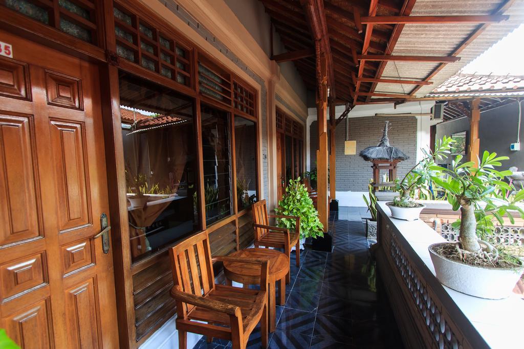 Rabasta Kuta Beach Inn Exterior foto