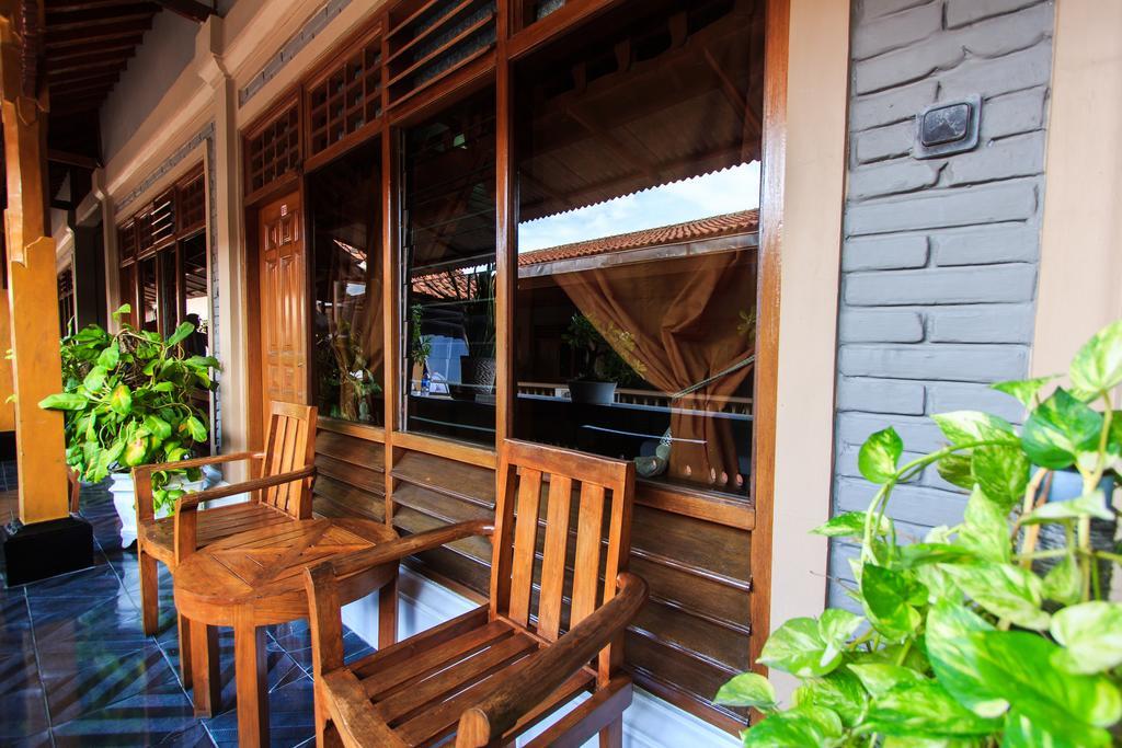 Rabasta Kuta Beach Inn Exterior foto