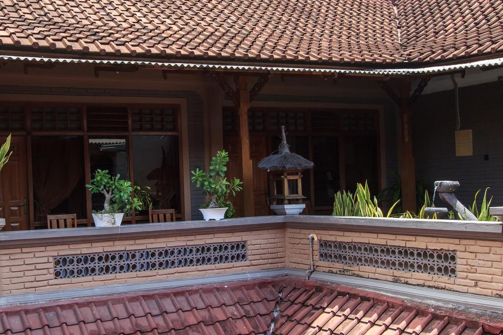 Rabasta Kuta Beach Inn Exterior foto
